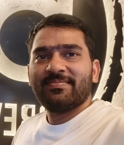 ashish kandregula's profile photo
